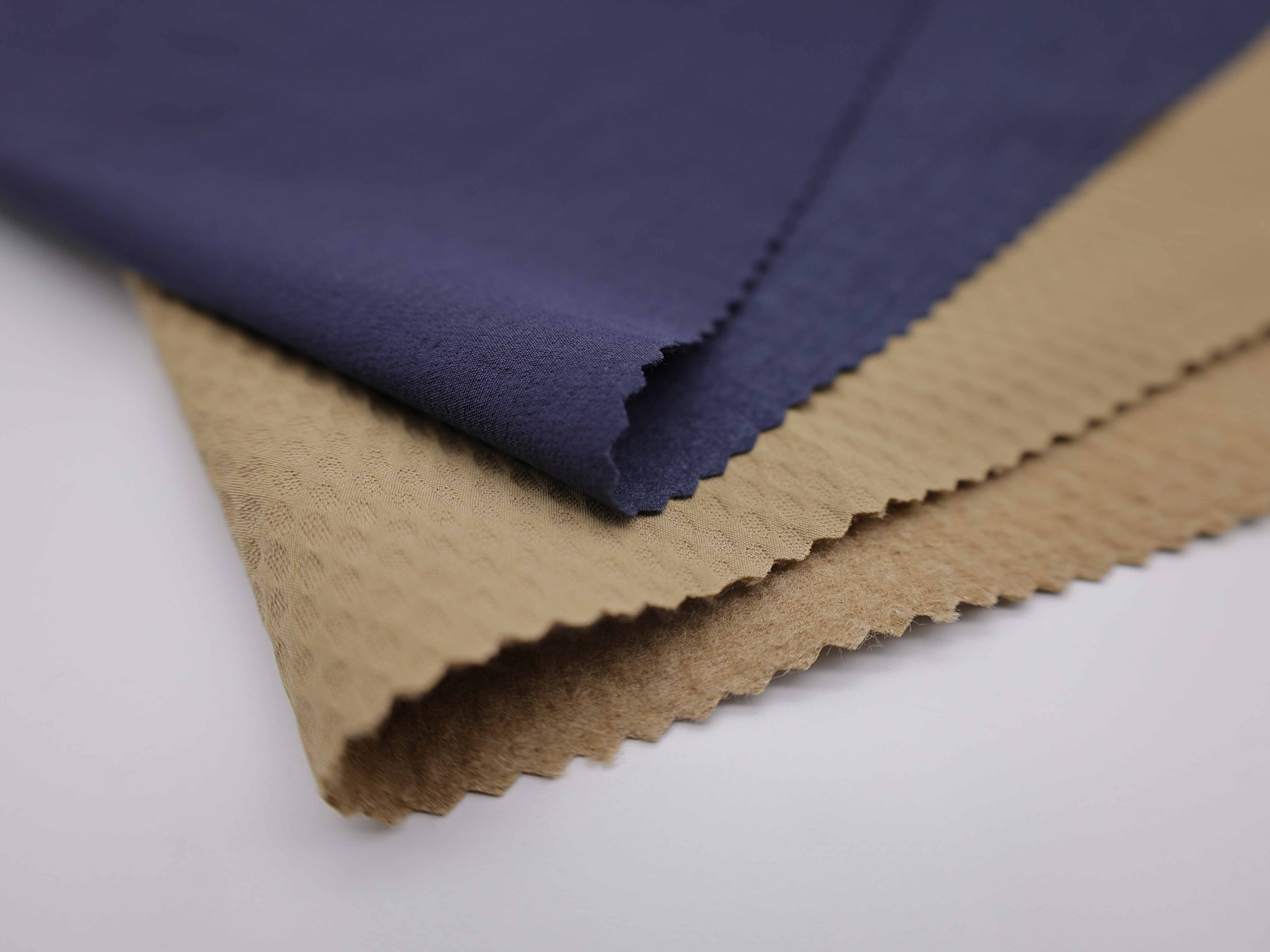 【羊毛混紡】戶外功能性面料新貴